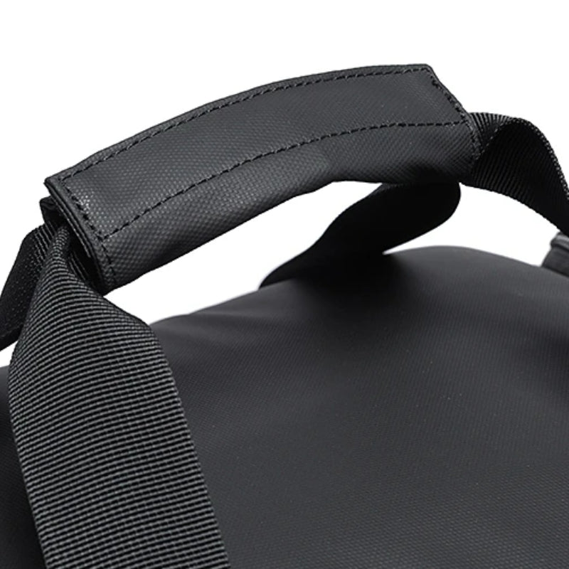 convertible travel bag handle detail - Black