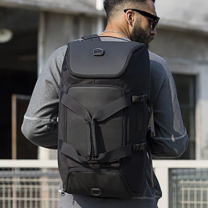 convertible travel bag worn on back - Black