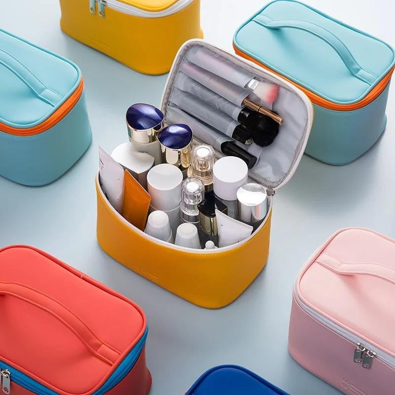 complete makeup pouch - Blue - Sky Blue - Red - Pink - Yellow